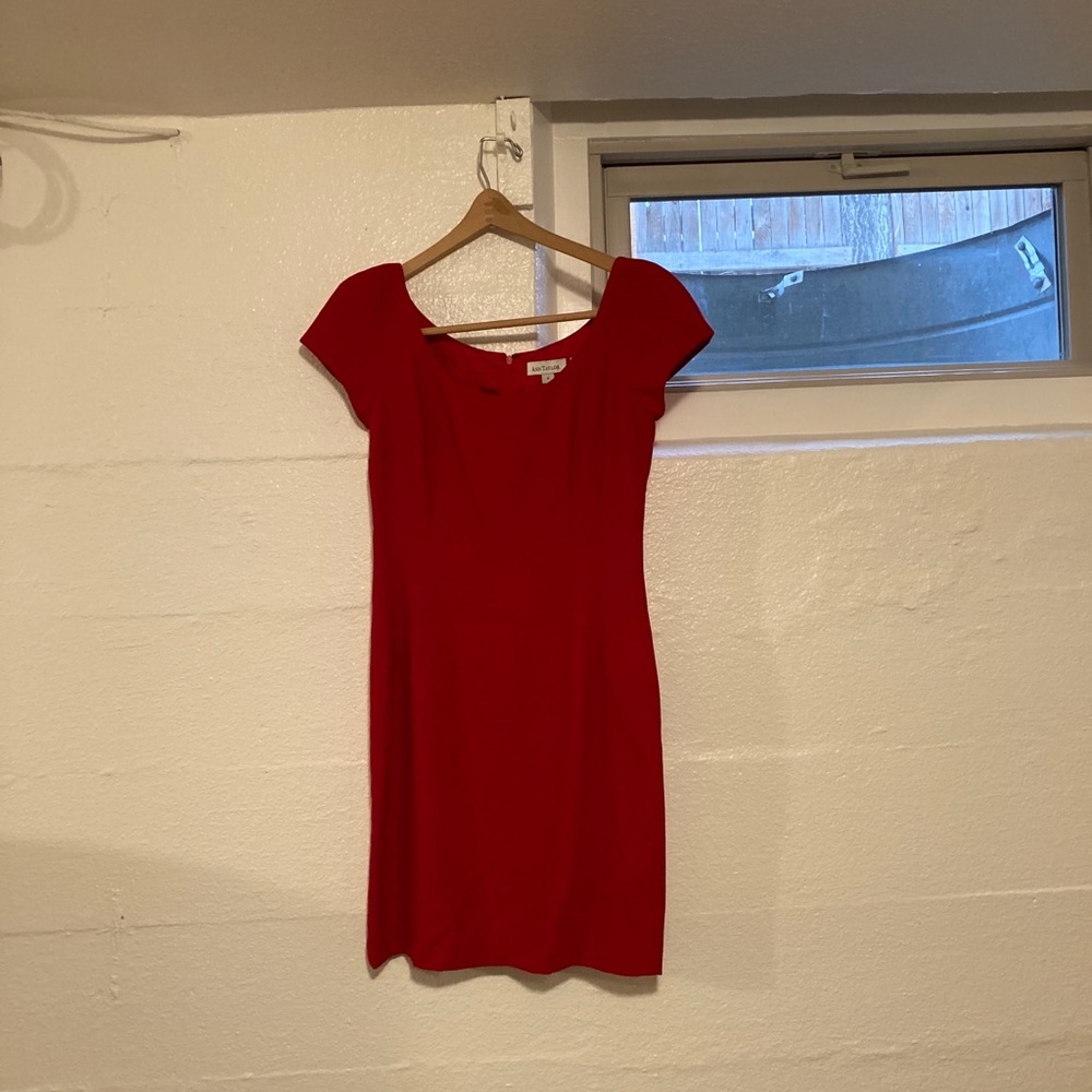 AN TAYLOR RED DRESS